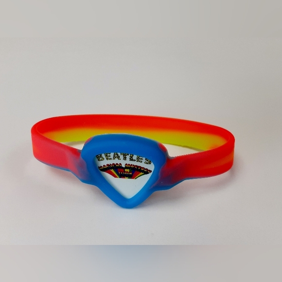 The Beatles MAGICAL MYSTERY TOUR Guitar Pick Holder Bracelet - Picture 2 of 3